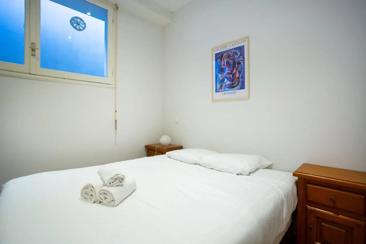 Apartment 10 Minutes From The Tram And The Sea نيس