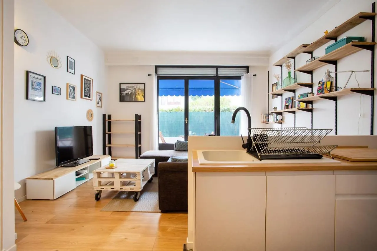 Apartment 10 Minutes From The Tram And The Sea Nice France